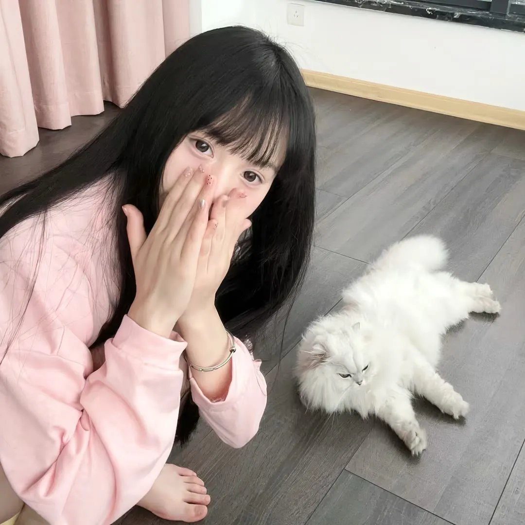春色无边满绿波海报